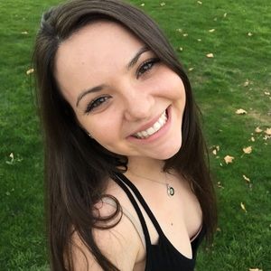 Meet your Posher, Delaney